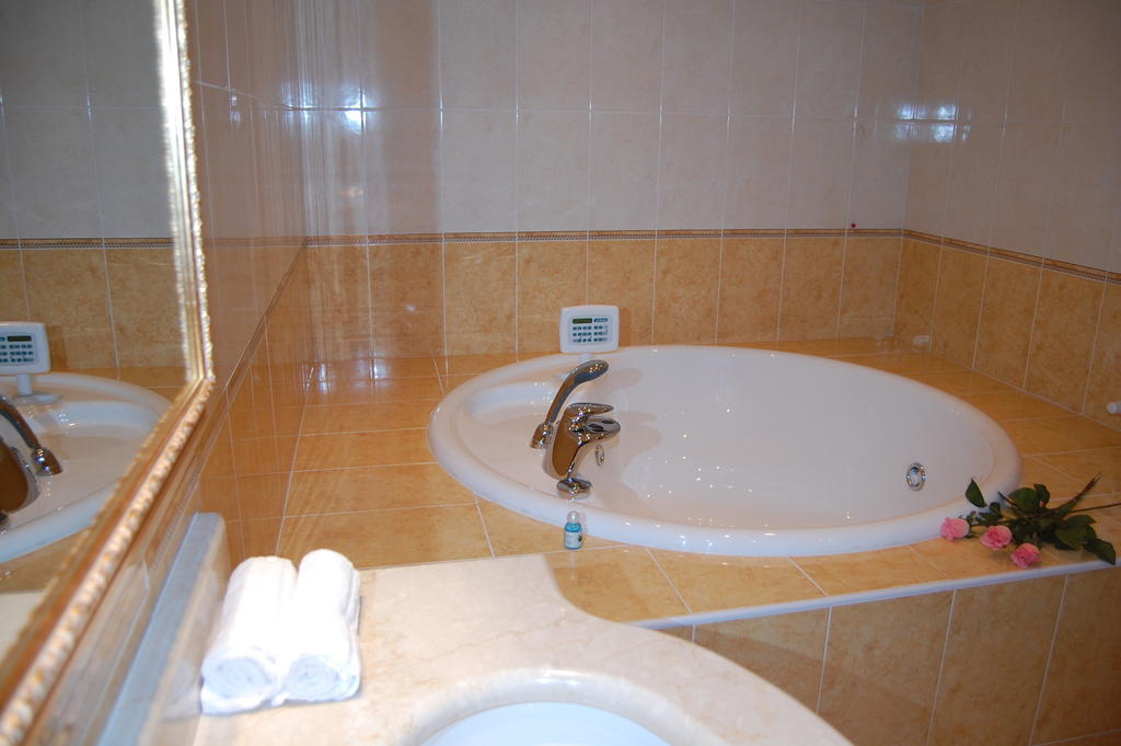 Hotel Motel Gold Calcinate 외부 사진